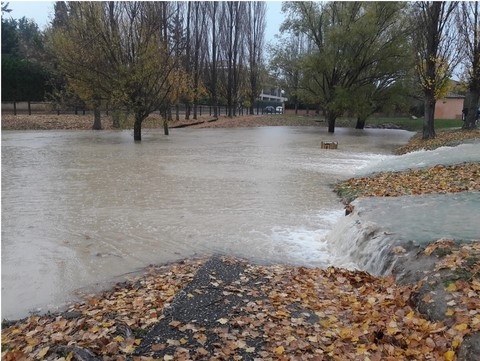 Bassin devant l'école Brémond